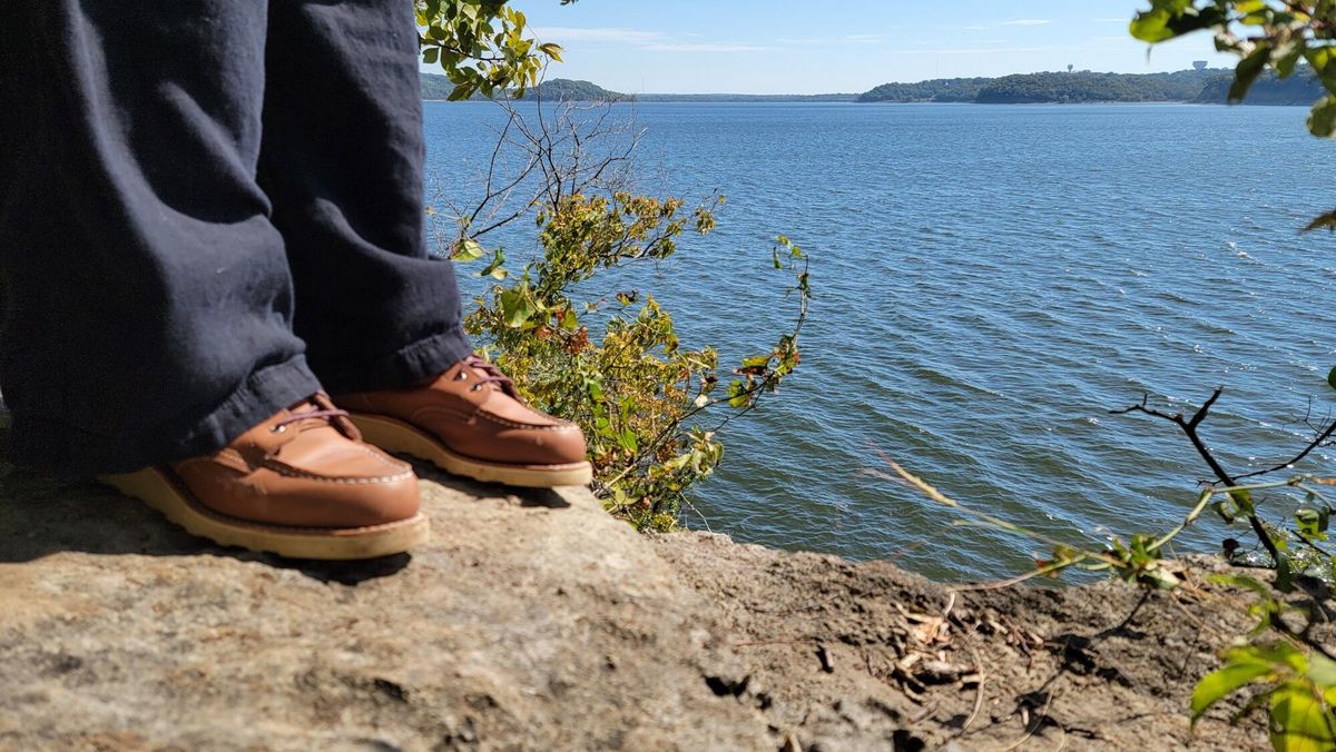 Photo by wildflowersnboots on October 12, 2025 of the Red Wing 6-Inch Classic Moc in Mocha Oro Iginal.