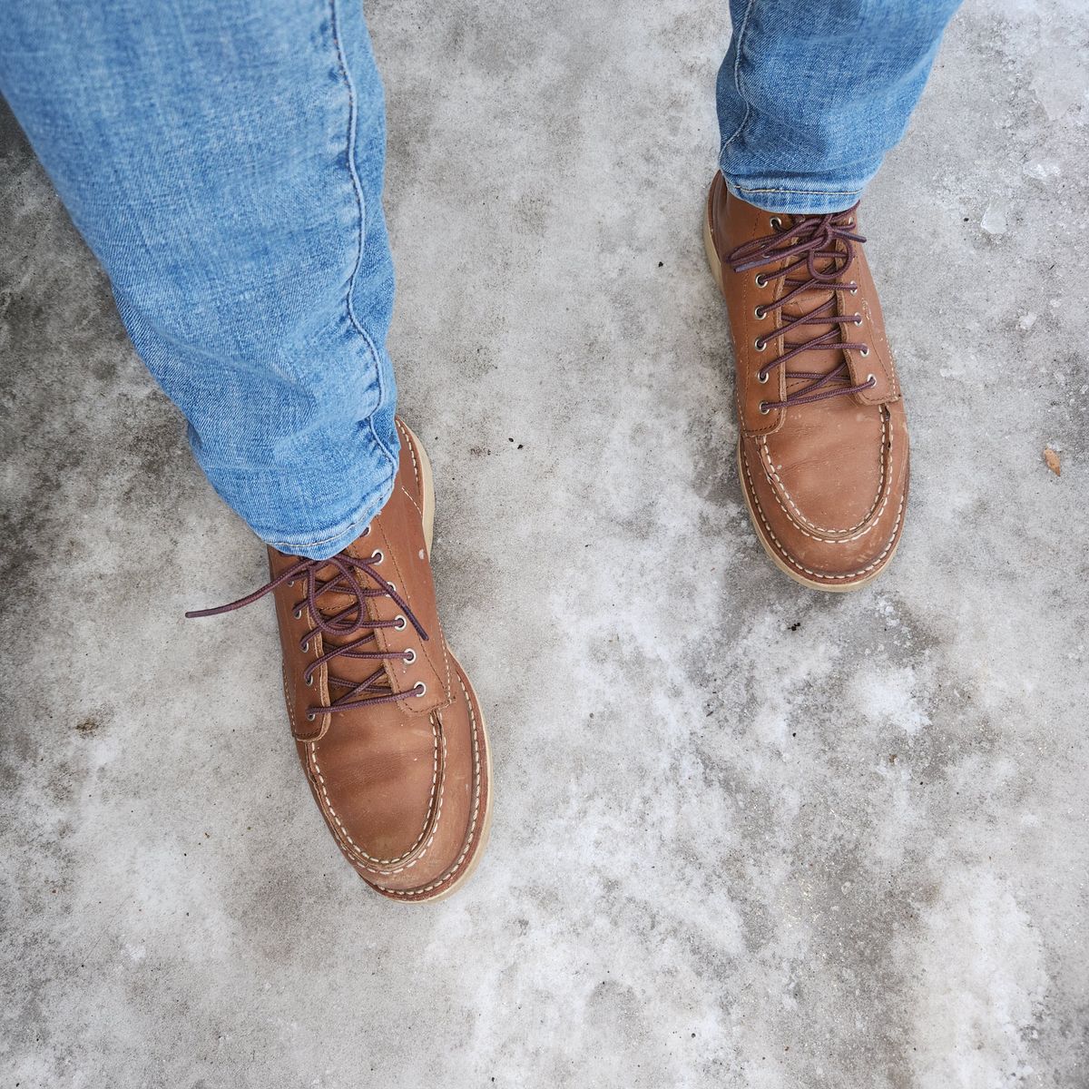 Photo by wildflowersnboots on January 31, 2026 of the Red Wing 6-Inch Classic Moc in Mocha Oro Iginal.