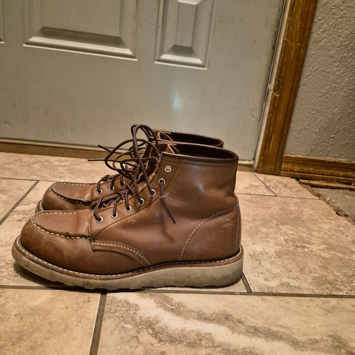 Photo by wildflowersnboots on March 6, 2026 of the Red Wing 6-Inch Classic Moc in Mocha Oro Iginal.