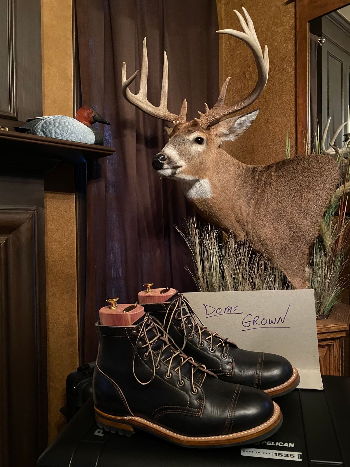 Photo by dakotablues on November 1, 2023 of the Truman Service Boot in Black Teacore.