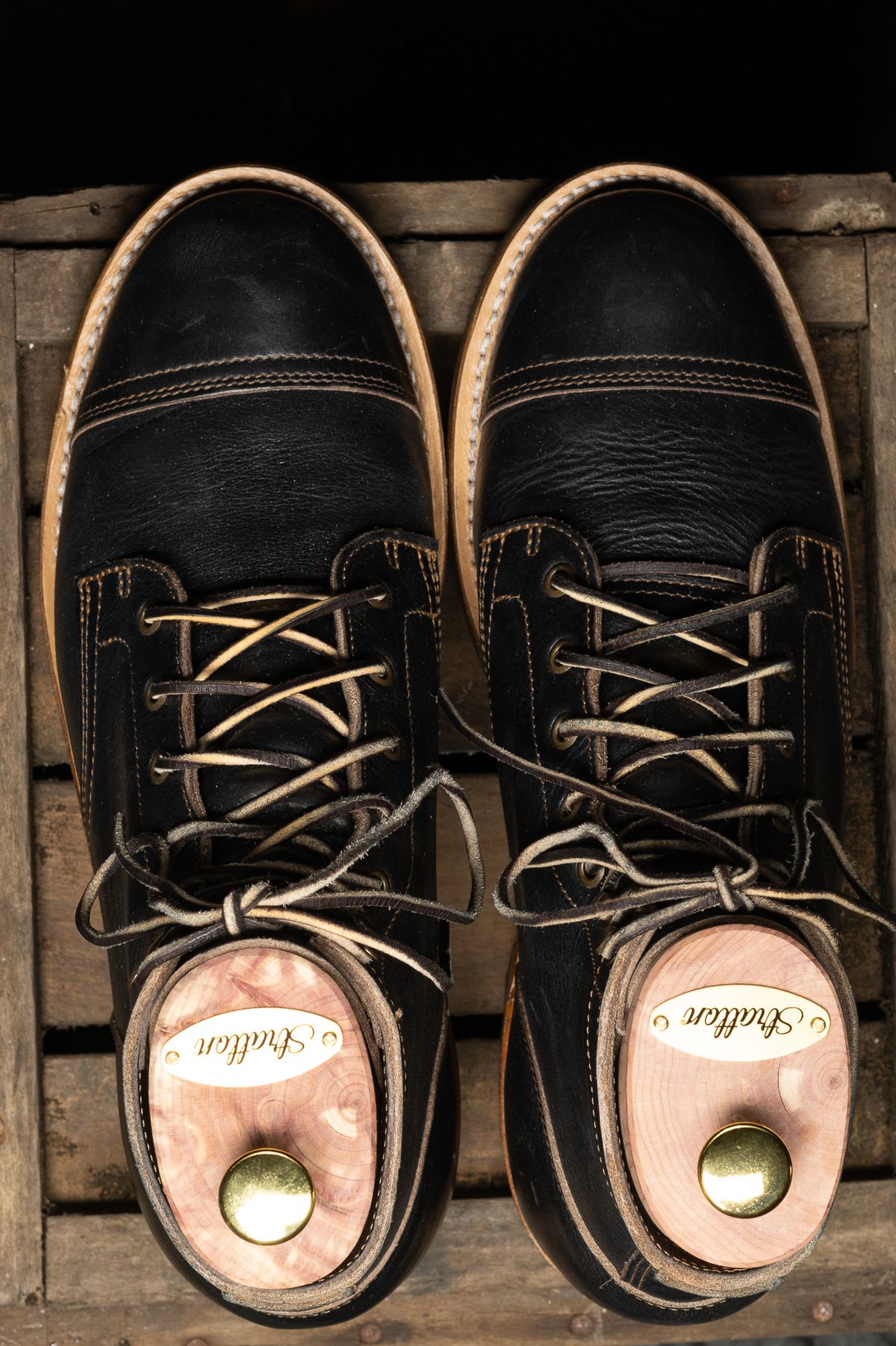 Photo by dakotablues on November 1, 2023 of the Truman Service Boot in Black Teacore.
