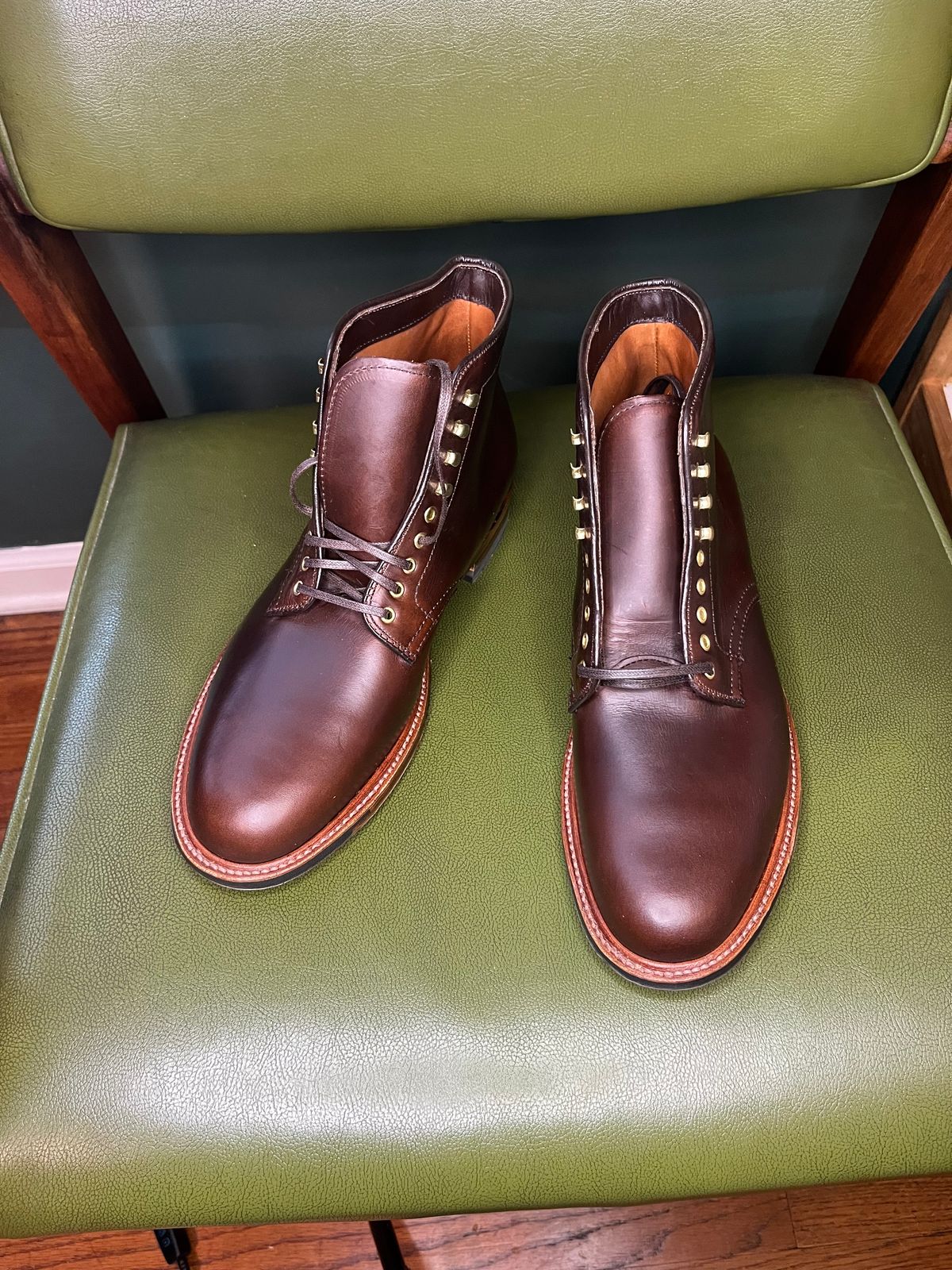 Photo by shoemageddon on October 3, 2024 of the Alden Plain Toe Boot in Horween Brown Chromexcel.