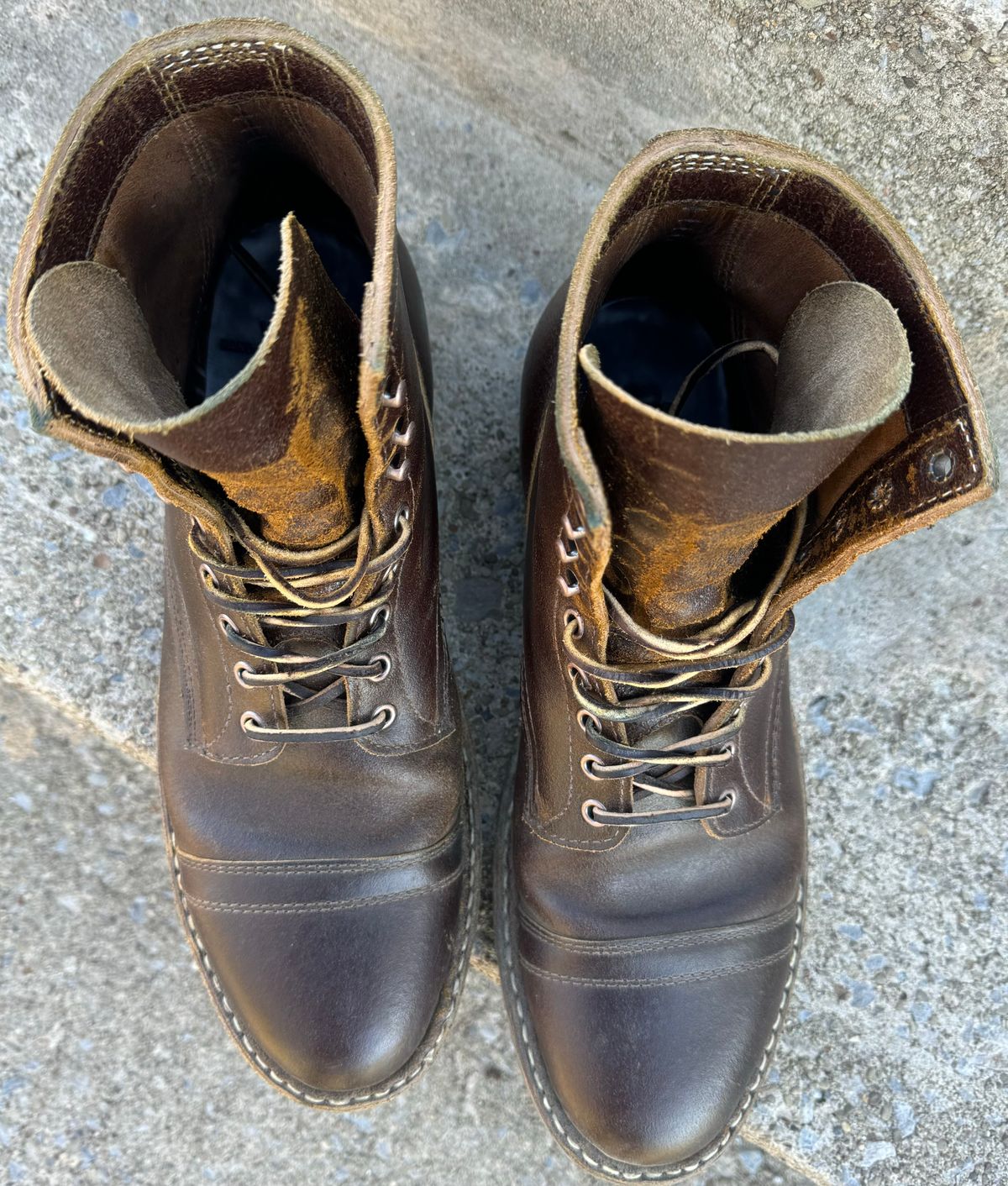 Photo by demko on November 3, 2024 of the White's MP-M1TC in Horween Cinnamon Waxed Flesh.