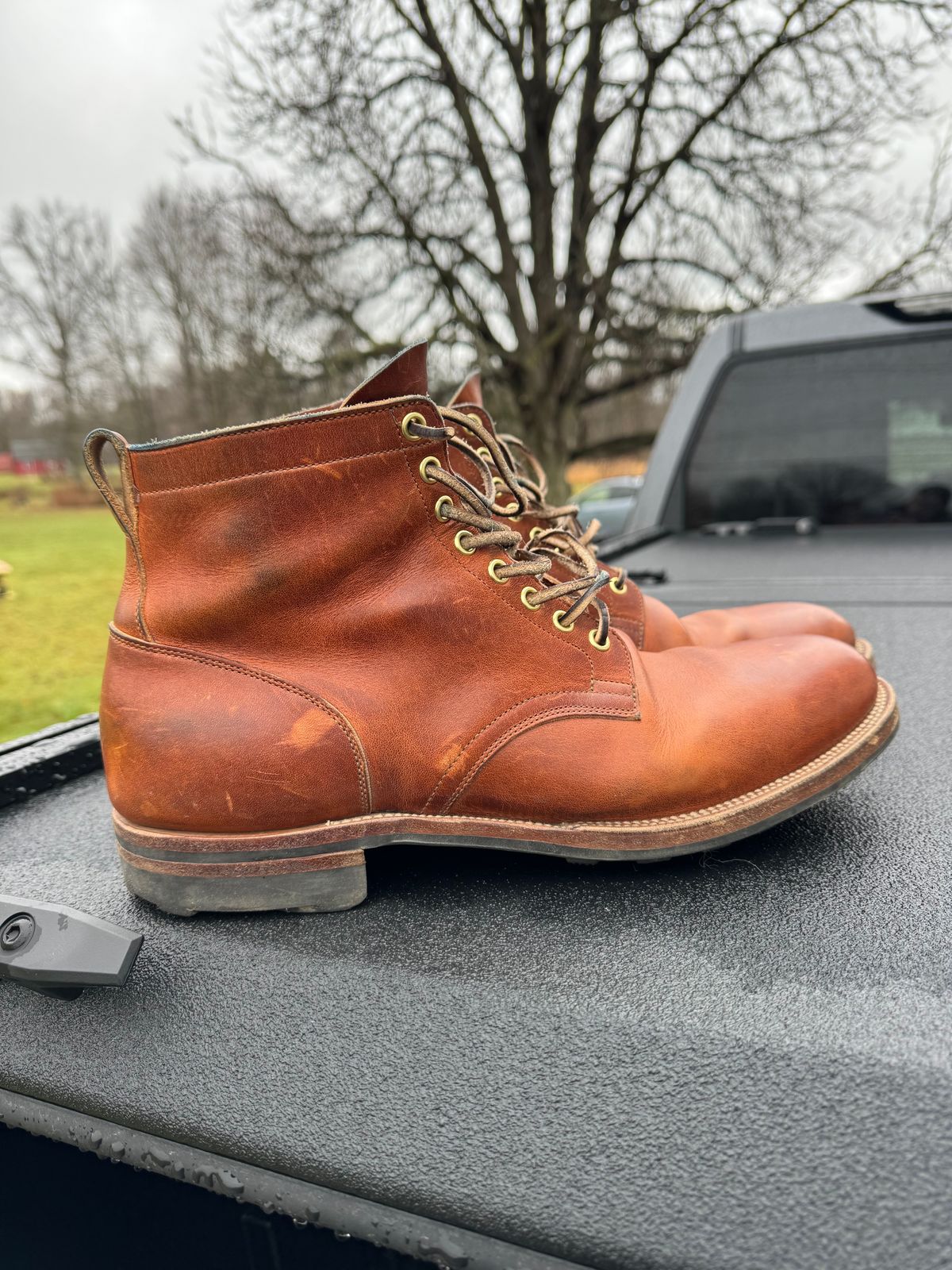 Photo by demko on January 1, 2024 of the Viberg Service Boot in Horween English Tan Cypress.