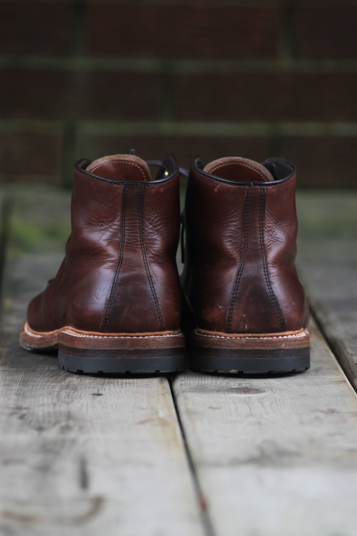 Photo by djsharris on December 1, 2022 of the Alden Norwegian Front Blucher in Horween Brown Chromexcel.