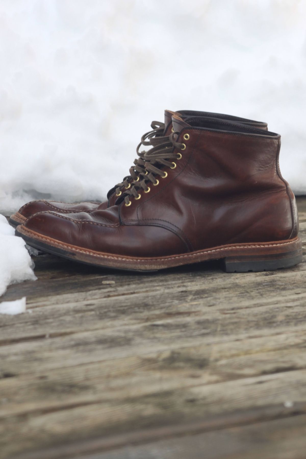 Photo by djsharris on March 4, 2023 of the Alden Norwegian Front Blucher in Horween Brown Chromexcel.