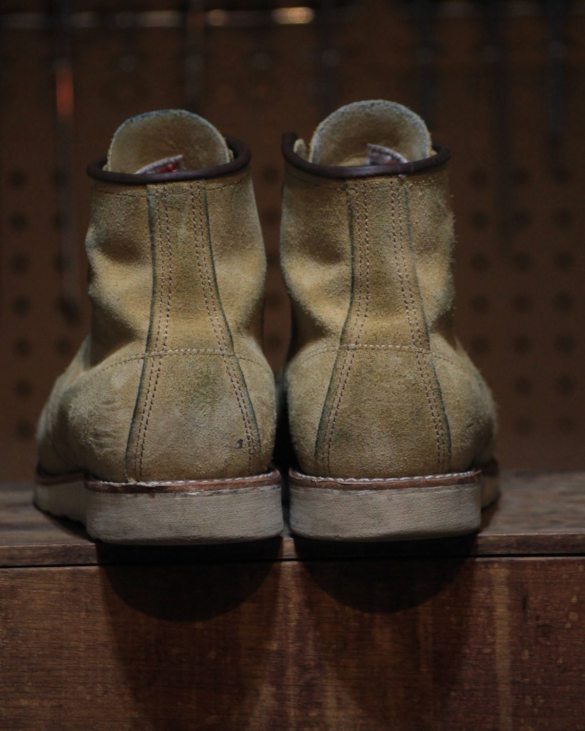 Photo by djsharris on November 2, 2023 of the Red Wing 6-Inch Classic Moc in S.B. Foot Hawthorne Abilene.