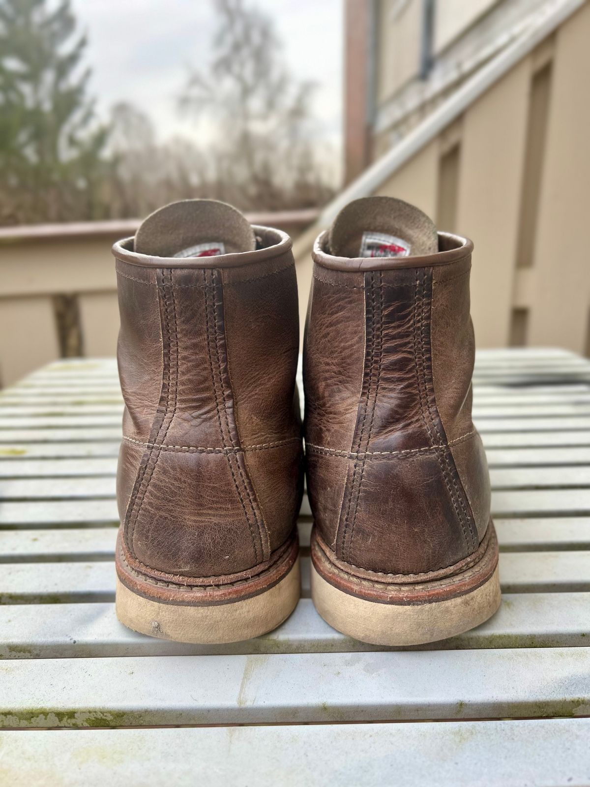 Photo by surcos on March 5, 2025 of the Red Wing 8883 in Concrete Rough & Tough leather.