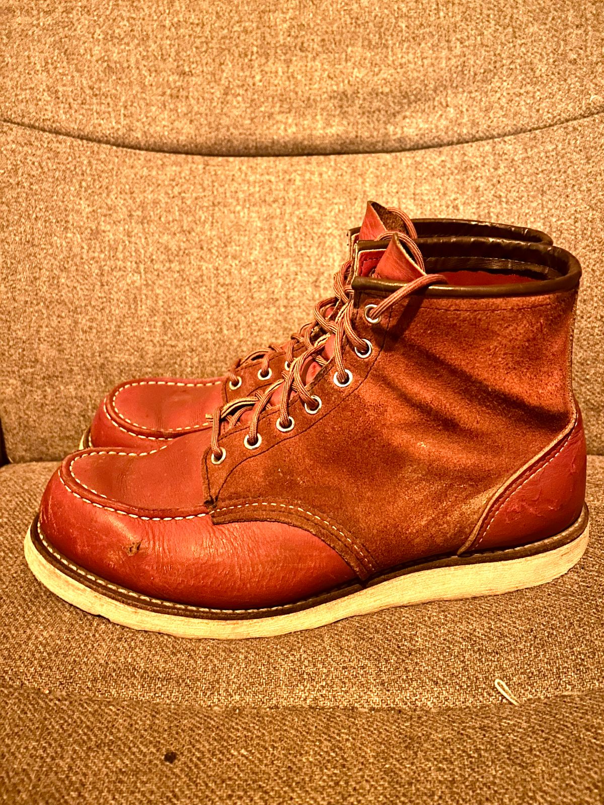 Photo by surcos on February 5, 2026 of the Red Wing 6-Inch Classic Moc in S.B. Foot Oro-Russet Portage & S.B. Foot Oro-Russet Abilene.