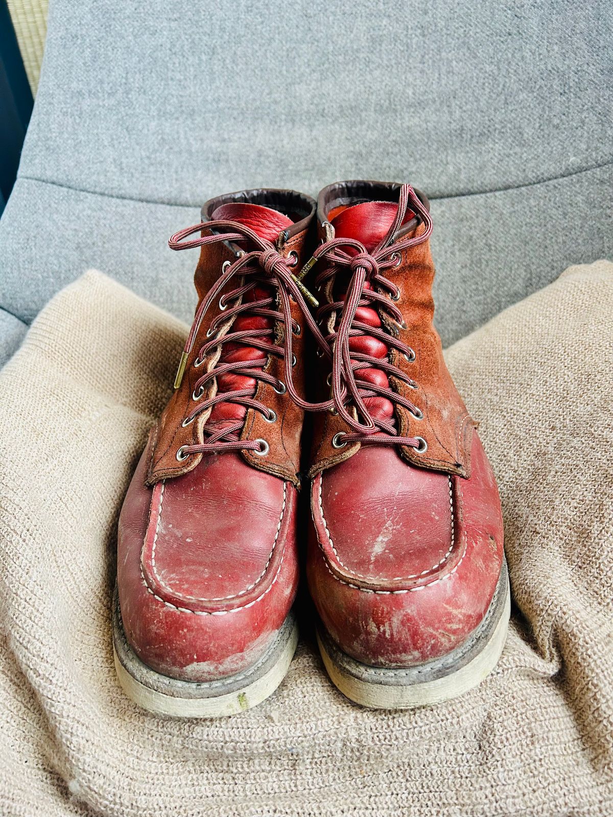 Photo by surcos on March 5, 2026 of the Red Wing 6-Inch Classic Moc in S.B. Foot Oro-Russet Portage & S.B. Foot Oro-Russet Abilene.