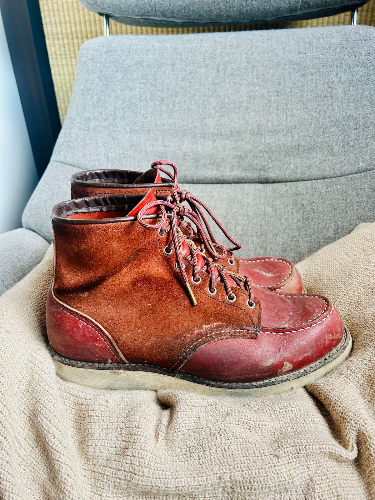 Photo by surcos on March 5, 2026 of the Red Wing 6-Inch Classic Moc in S.B. Foot Oro-Russet Portage & S.B. Foot Oro-Russet Abilene.