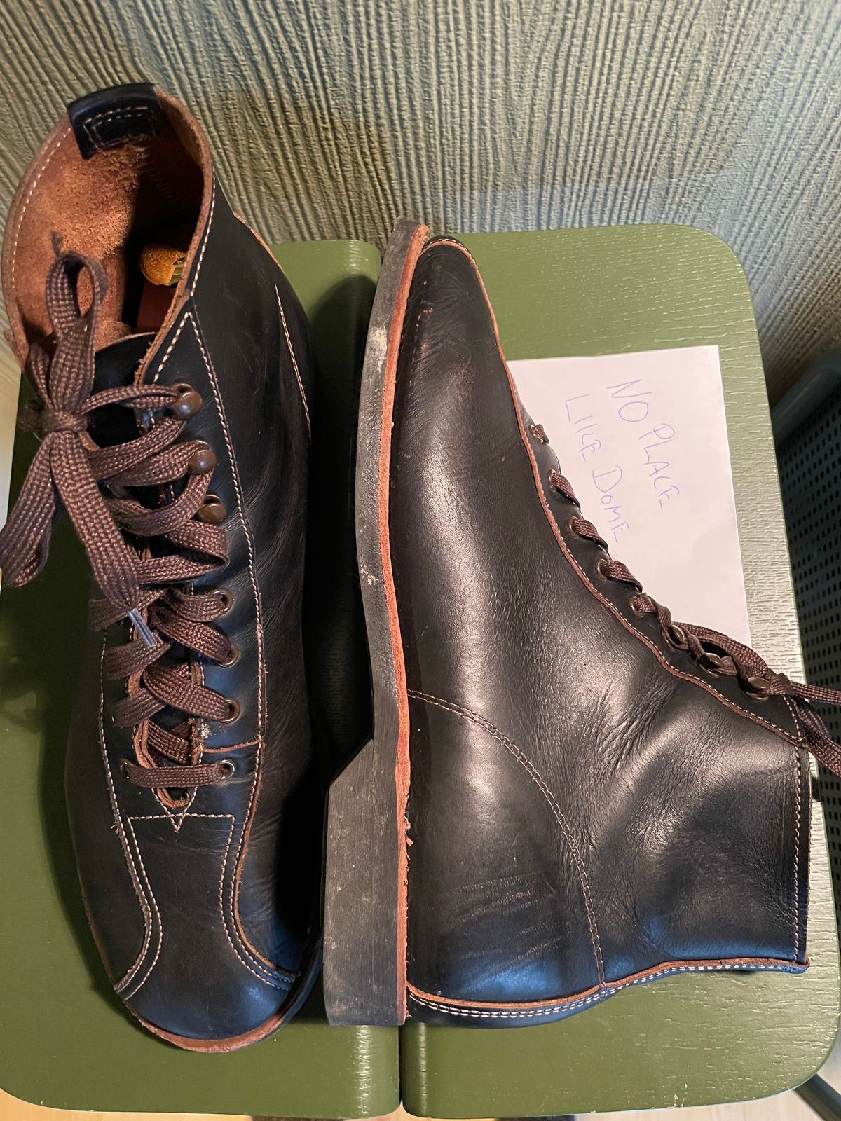 Photo by surcos on November 1, 2022 of the Red Wing 1920s Outing Boot in S.B. Foot Black Prairie.