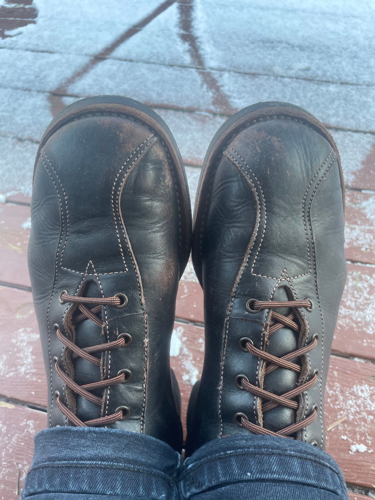 Photo by surcos on January 3, 2023 of the Red Wing 1920s Outing Boot in S.B. Foot Black Prairie.