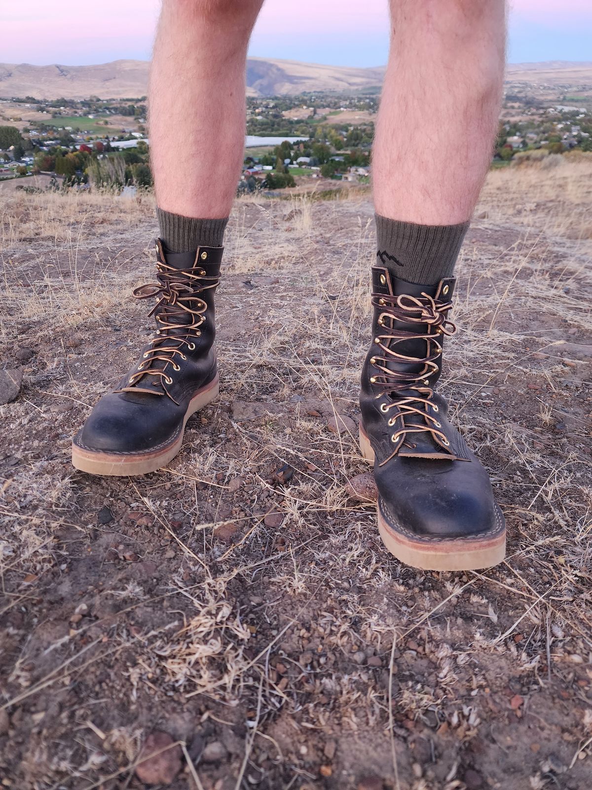 Photo by Leroy on October 4, 2023 of the Nicks x Zuriick Merriman in Horween Black Chromexcel.
