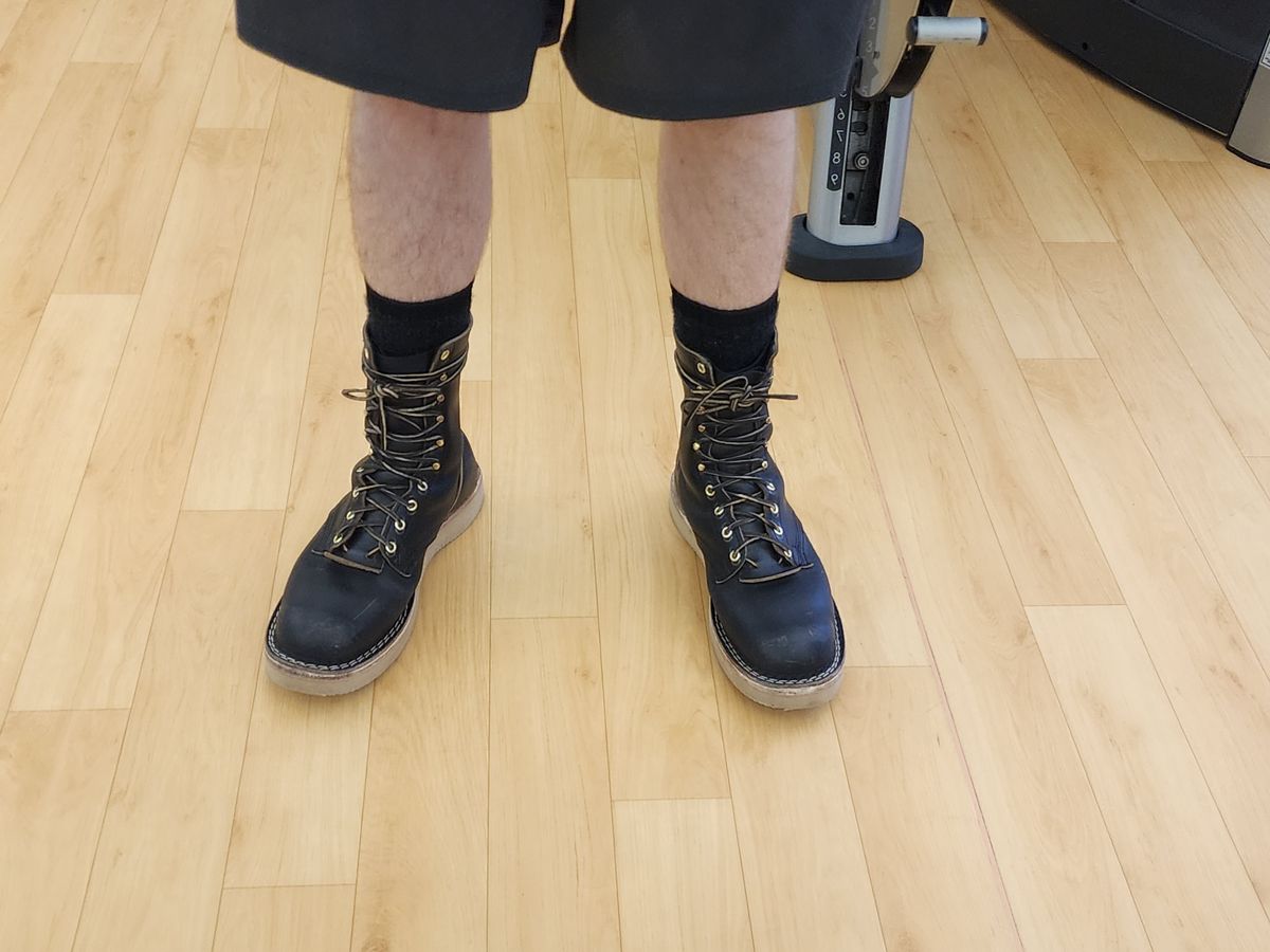 Photo by Leroy on October 19, 2023 of the Nicks x Zuriick Merriman in Horween Black Chromexcel.