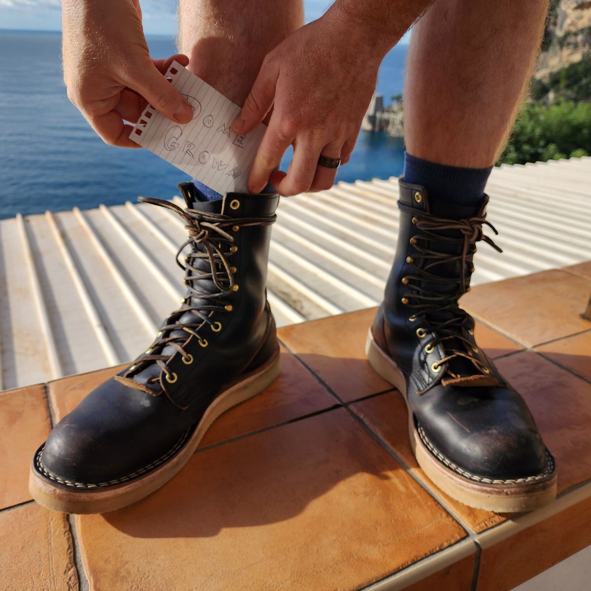 Photo by Leroy on November 2, 2023 of the Nicks x Zuriick Merriman in Horween Black Chromexcel.