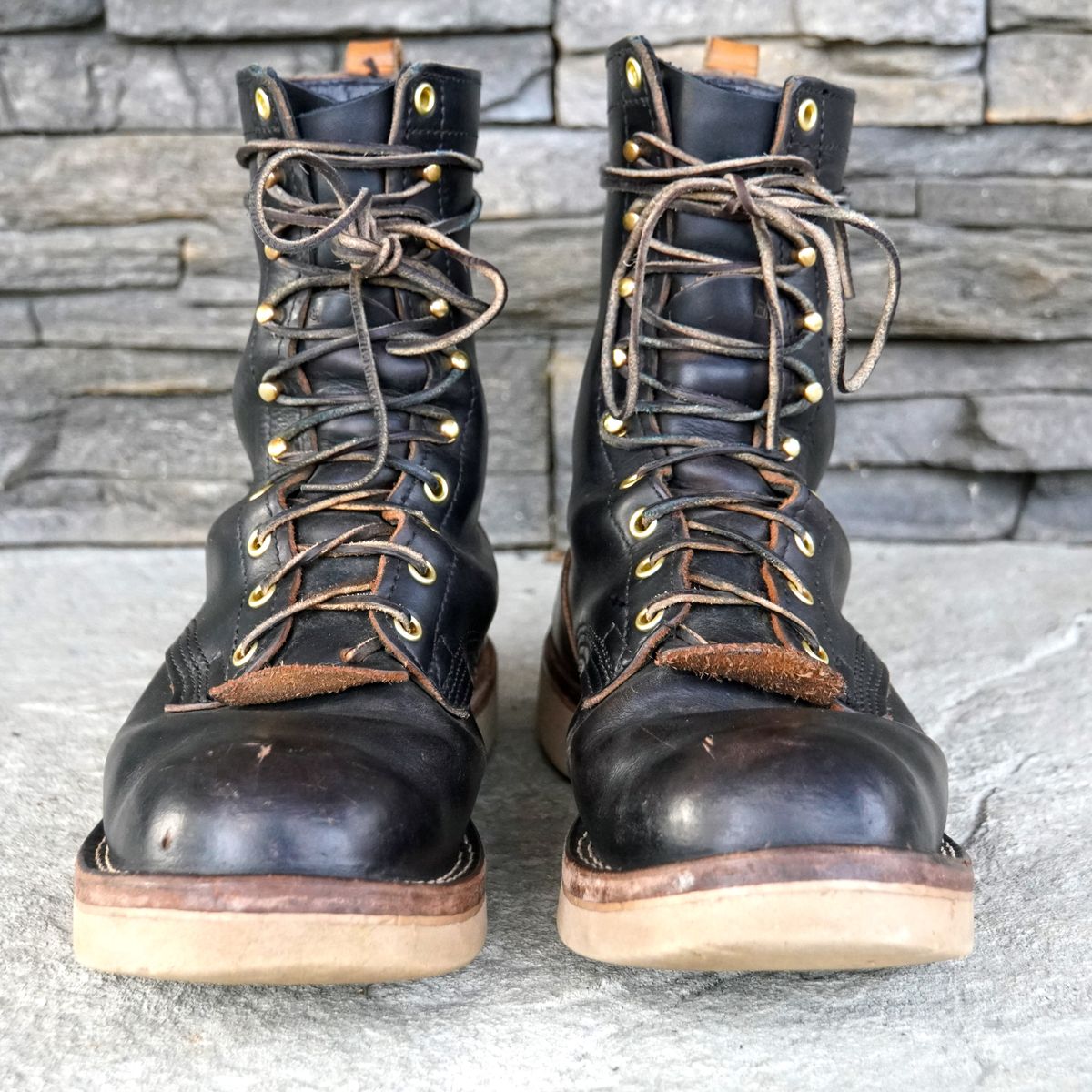 Photo by Leroy on January 5, 2024 of the Nicks x Zuriick Merriman in Horween Black Chromexcel.
