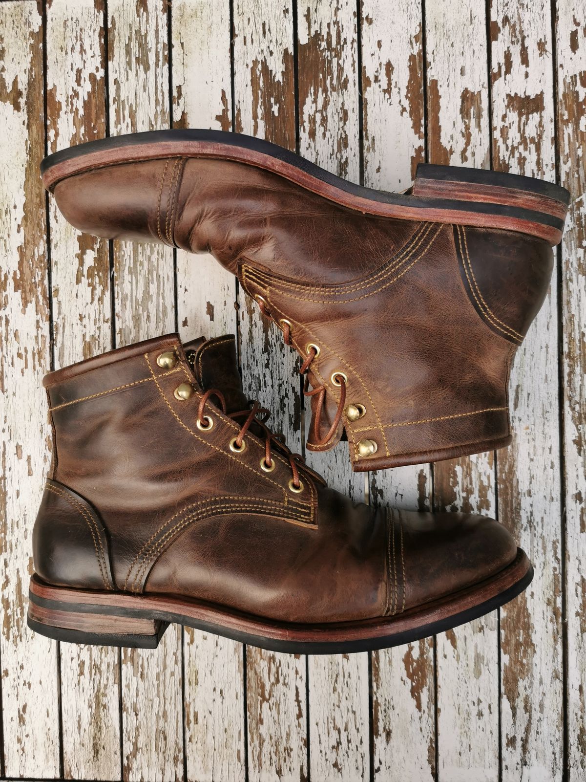 Photo by Kustomkraft on January 5, 2023 of the Kustom Kraft Unlisted Model in Unknown Leather.