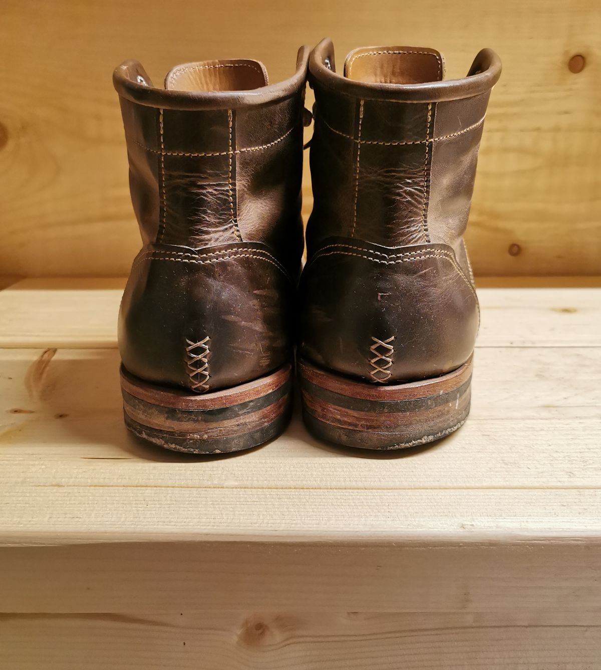 Photo by Kustomkraft on February 5, 2023 of the Kustom Kraft Unlisted Model in Unknown Leather.