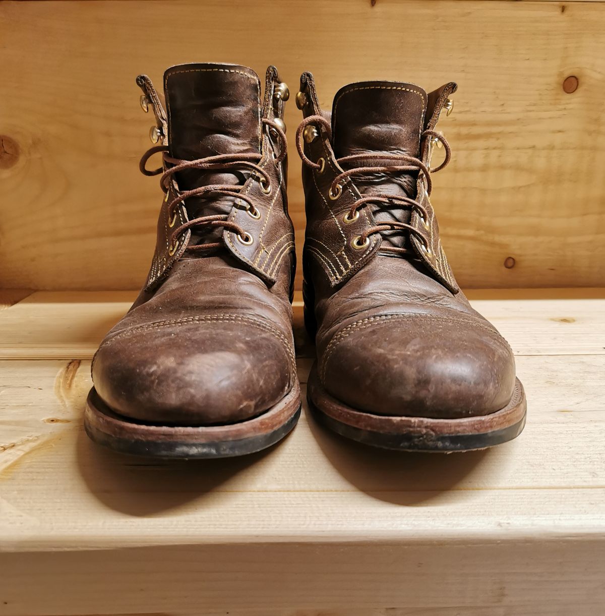 Photo by Kustomkraft on February 5, 2023 of the Kustom Kraft Unlisted Model in Unknown Leather.