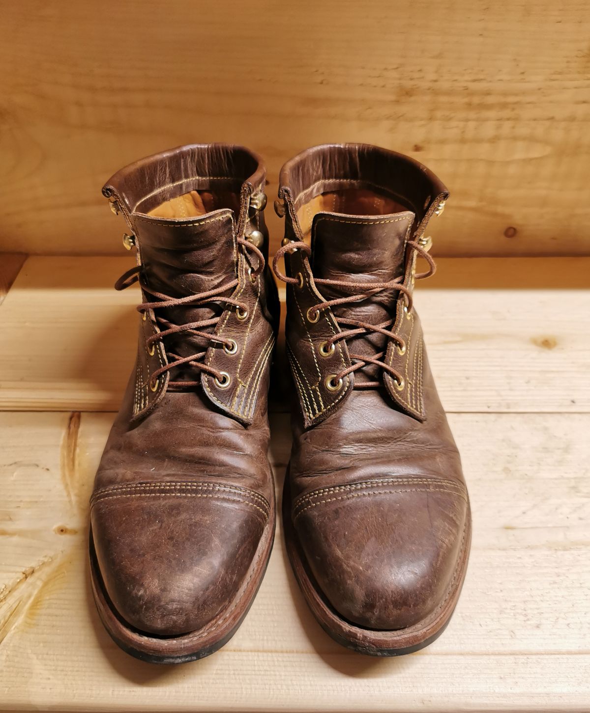 Photo by Kustomkraft on February 5, 2023 of the Kustom Kraft Unlisted Model in Unknown Leather.