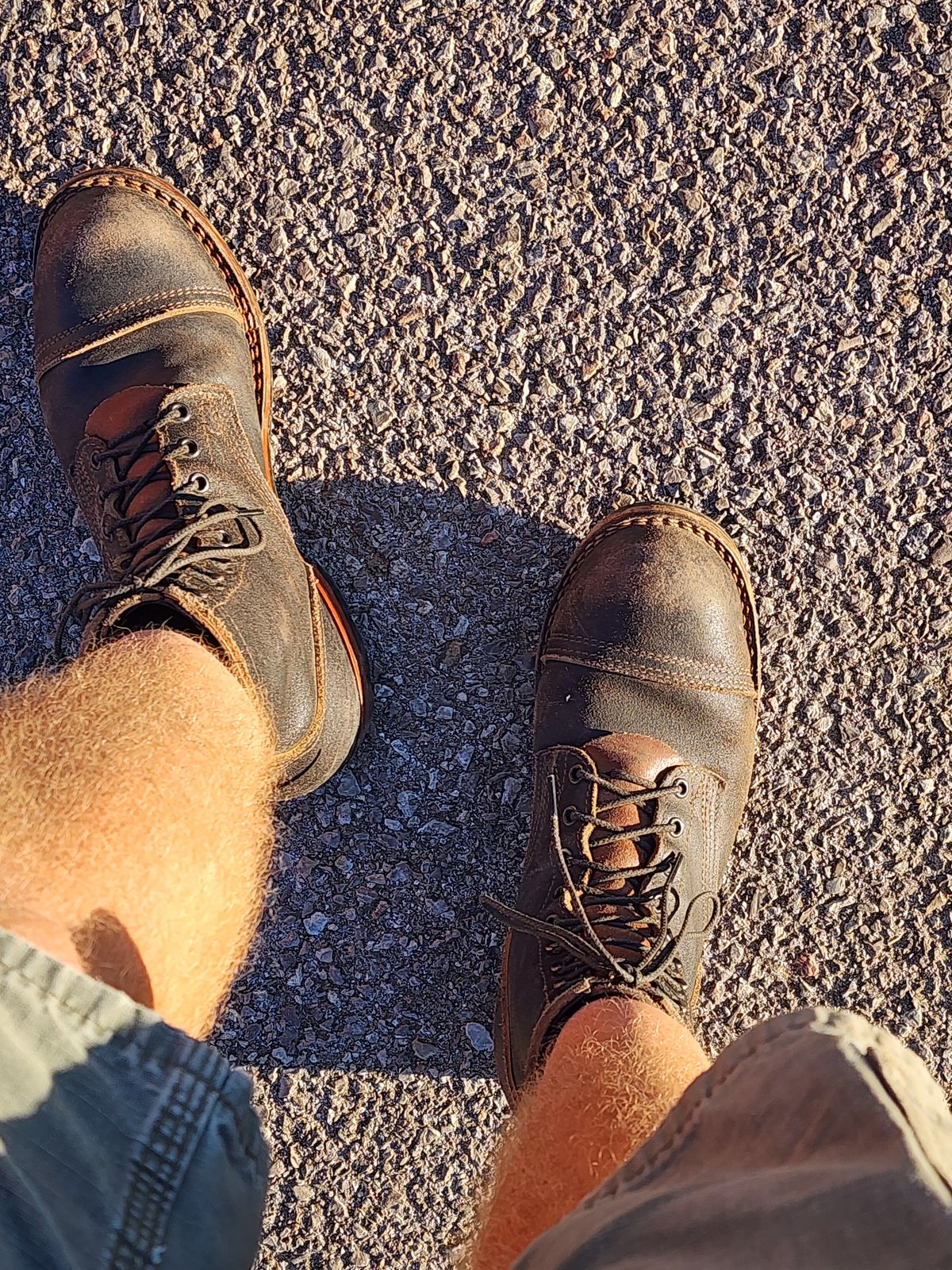 Photo by Pale_Highl1ight on November 1, 2024 of the Nicks Nicks/ x Butterscotch Triton Boot in Nicks/ Horween Black Waxed Flesh.