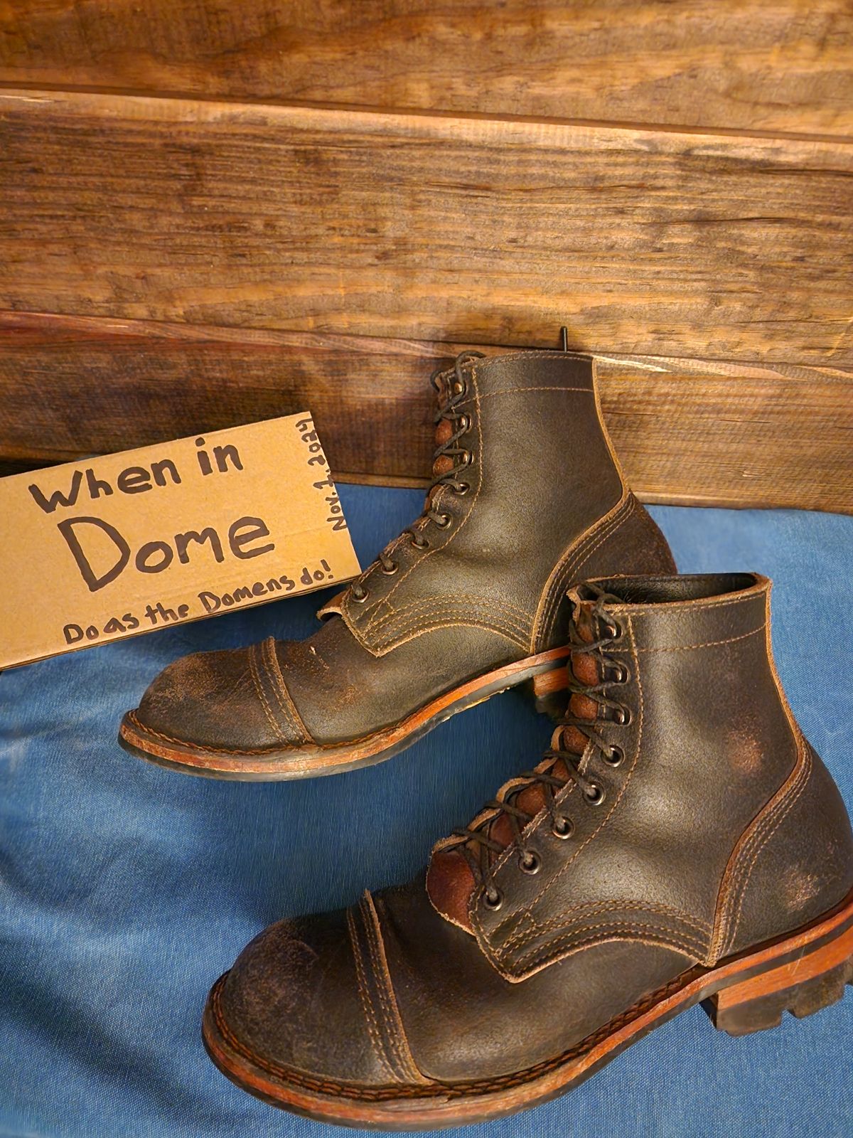 Photo by Pale_Highl1ight on November 1, 2024 of the Nicks Nicks/ x Butterscotch Triton Boot in Nicks/ Horween Black Waxed Flesh.