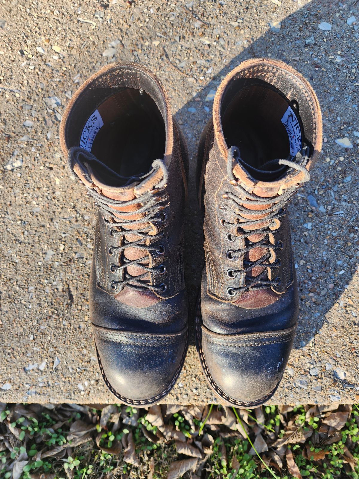 Photo by Pale_Highl1ight on January 1, 2025 of the Nicks Nicks/ x Butterscotch Triton Boot in Nicks/ Horween Black Waxed Flesh.