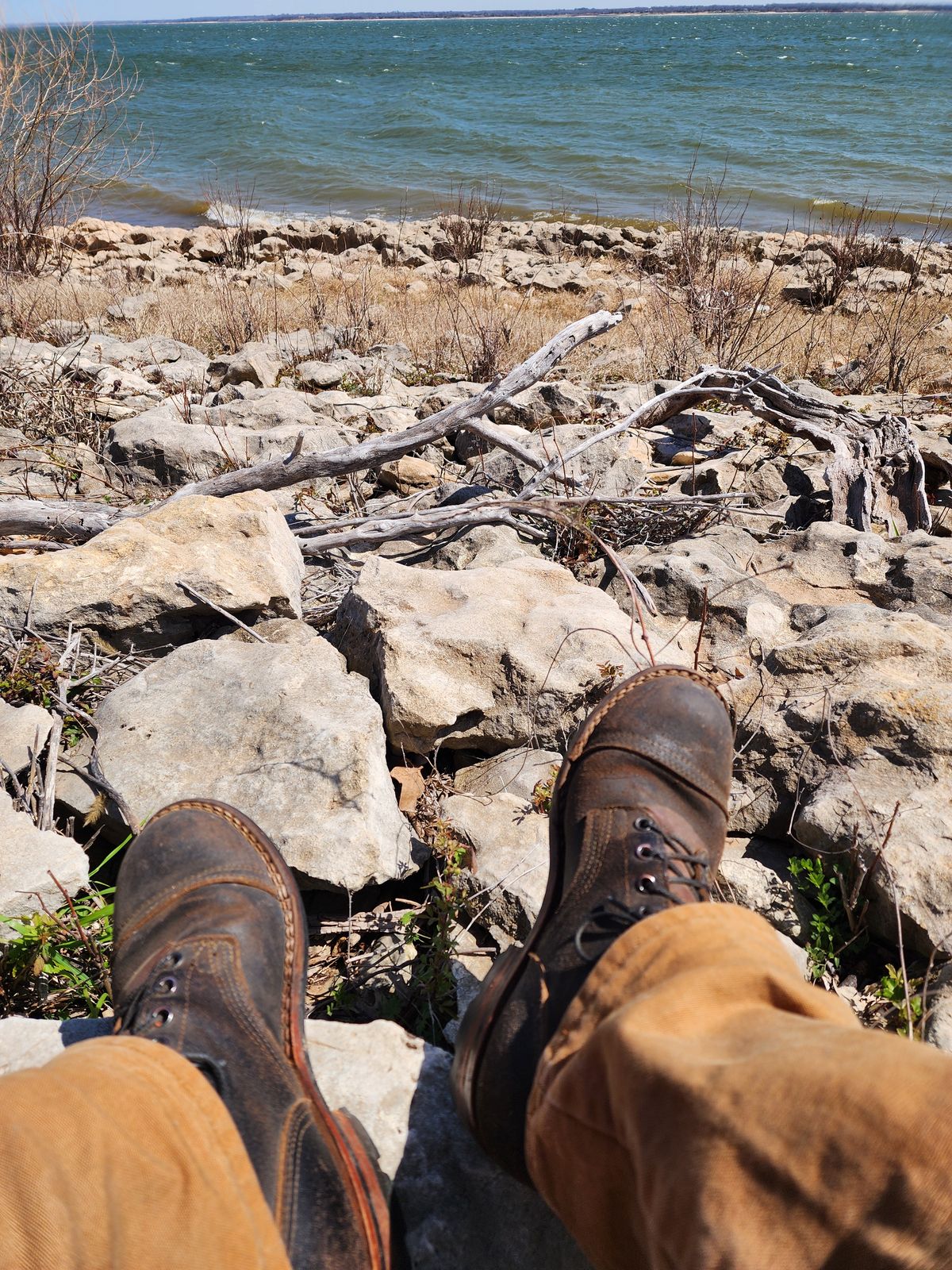 Photo by Pale_Highl1ight on March 21, 2025 of the Nicks Nicks/ x Butterscotch Triton Boot in Nicks/ Horween Black Waxed Flesh.