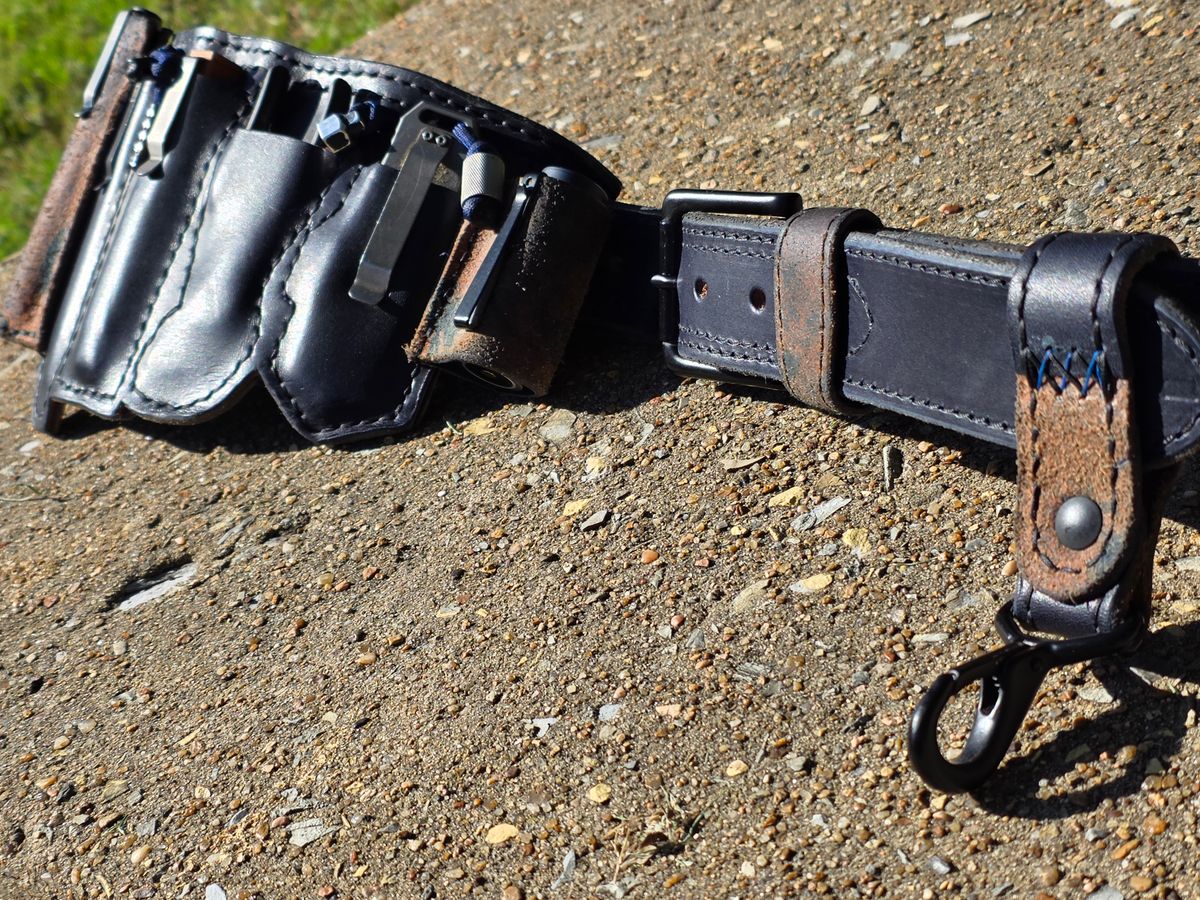 Photo by Pale_Highl1ight on October 15, 2025 of the Nicks MTO in Nicks/ Wickett And Craig Double Stuffed Cobalt.