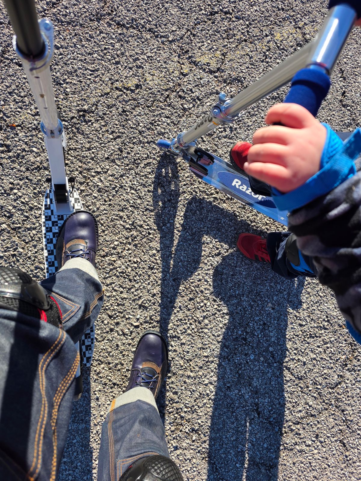 Photo by Pale_Highl1ight on November 26, 2025 of the Nicks MTO in Nicks/ Wickett And Craig Double Stuffed Cobalt.