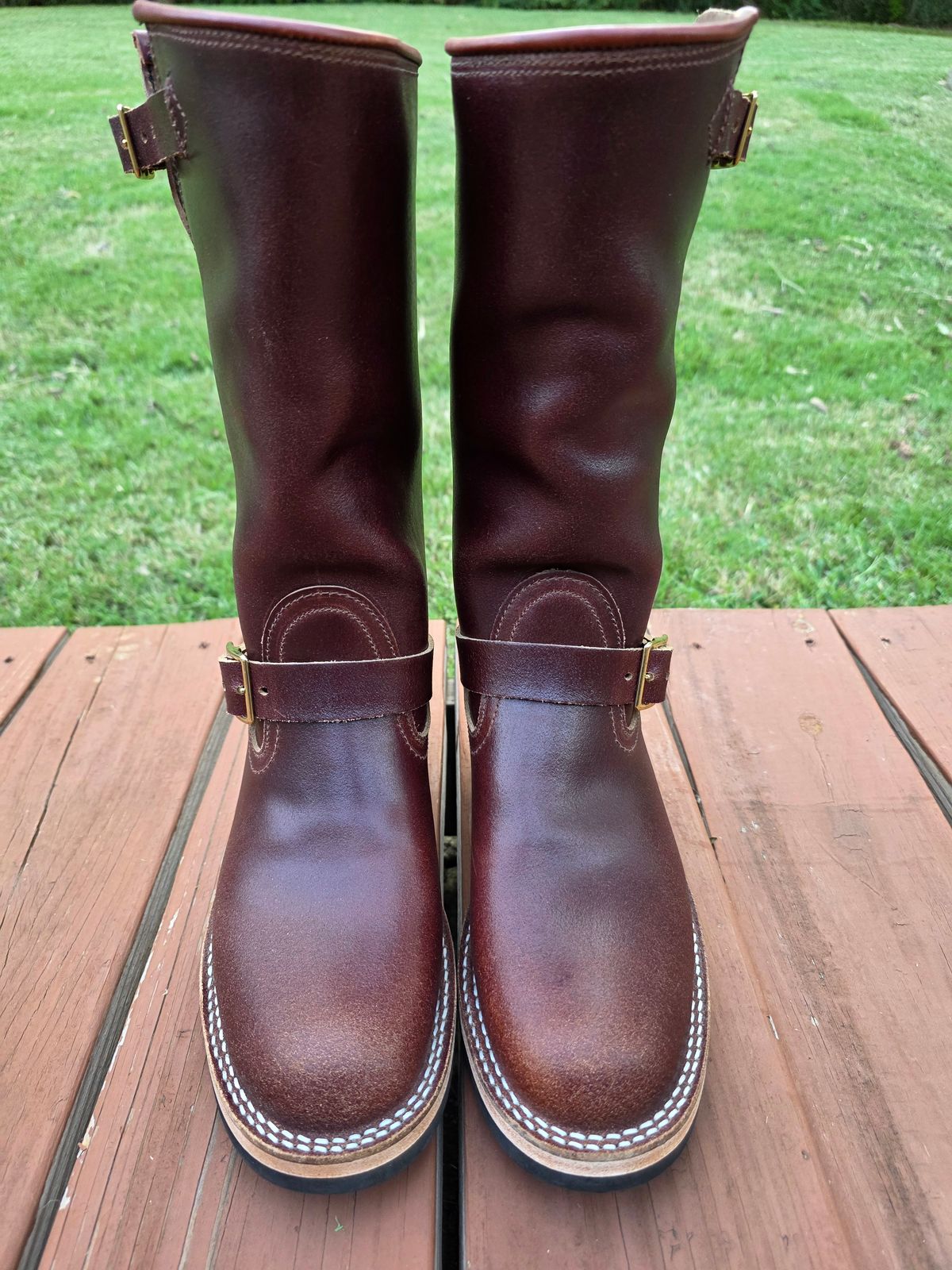 Photo by Pale_Highl1ight on September 15, 2025 of the Nicks StationMaster in Horween Tan Waxed Flesh.