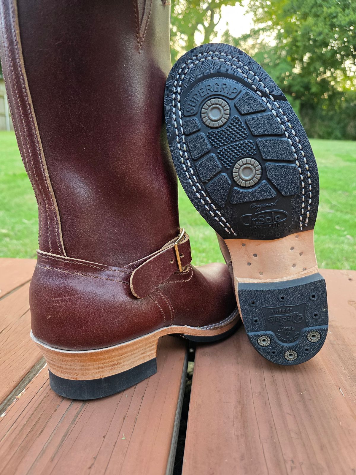 Photo by Pale_Highl1ight on September 15, 2025 of the Nicks StationMaster in Horween Tan Waxed Flesh.