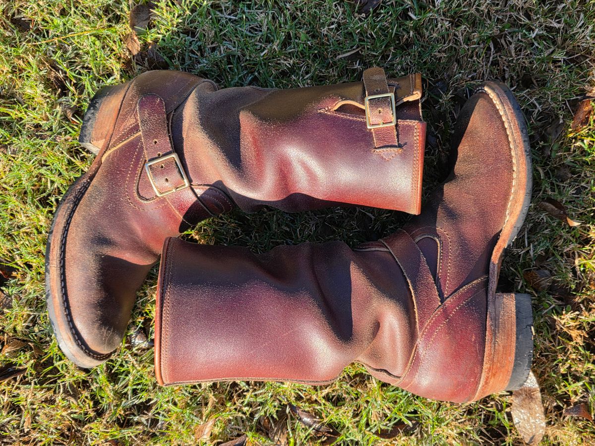 Photo by Pale_Highl1ight on December 2, 2025 of the Nicks StationMaster in Horween Tan Waxed Flesh.