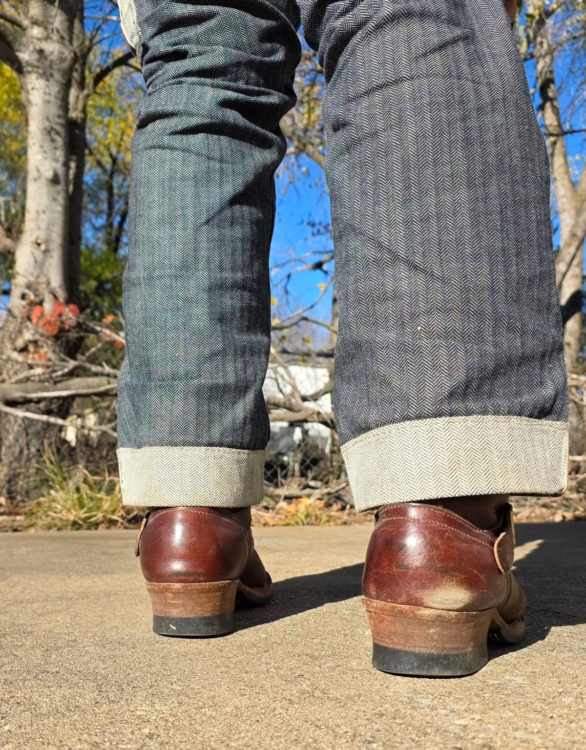 Photo by Pale_Highl1ight on December 12, 2025 of the Nicks StationMaster in Horween Tan Waxed Flesh.