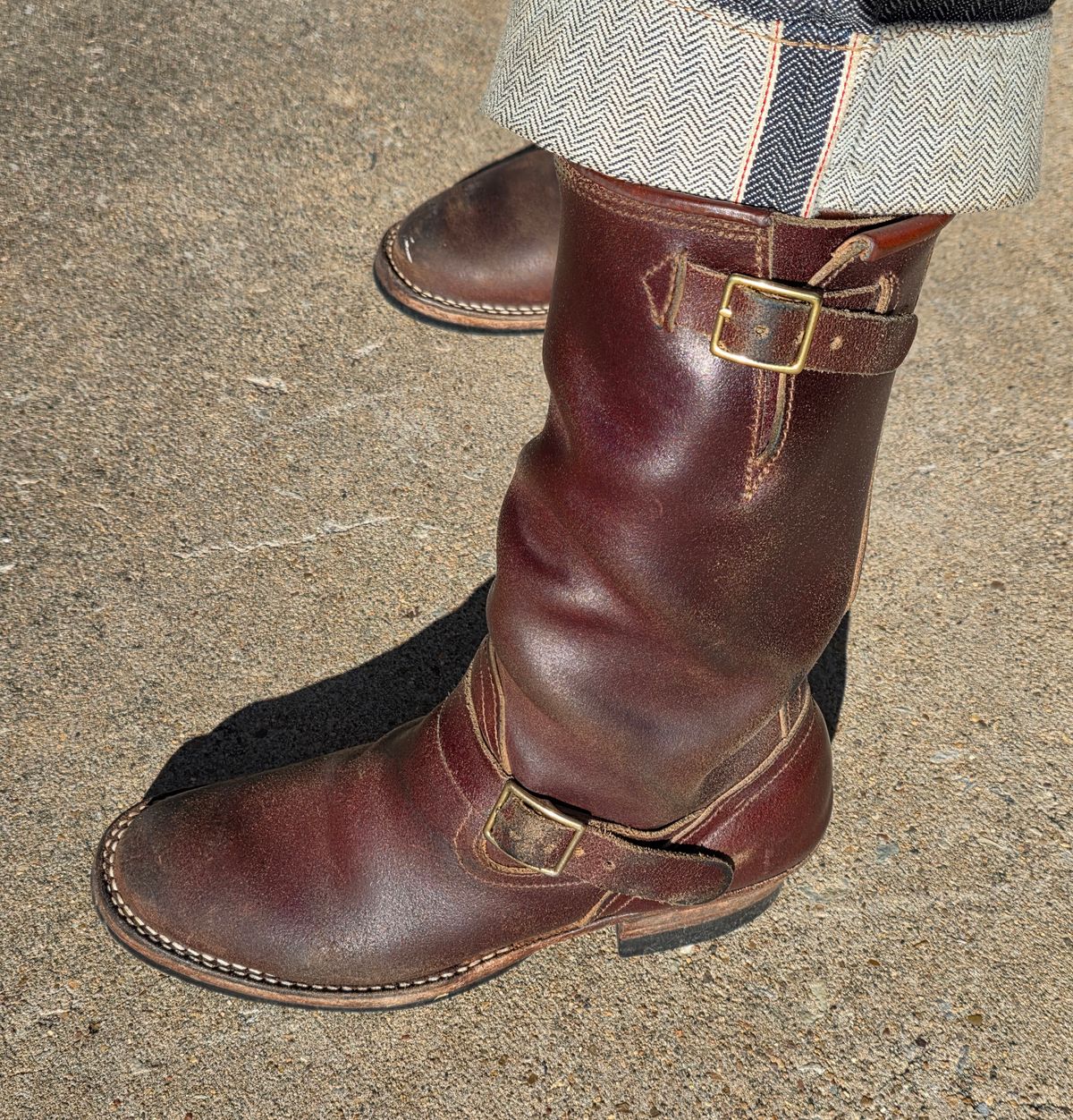 Photo by Pale_Highl1ight on December 12, 2025 of the Nicks StationMaster in Horween Tan Waxed Flesh.