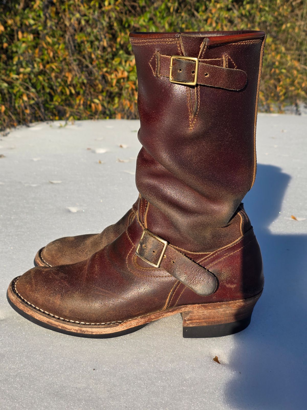 Photo by Pale_Highl1ight on February 1, 2026 of the Nicks StationMaster in Horween Tan Waxed Flesh.