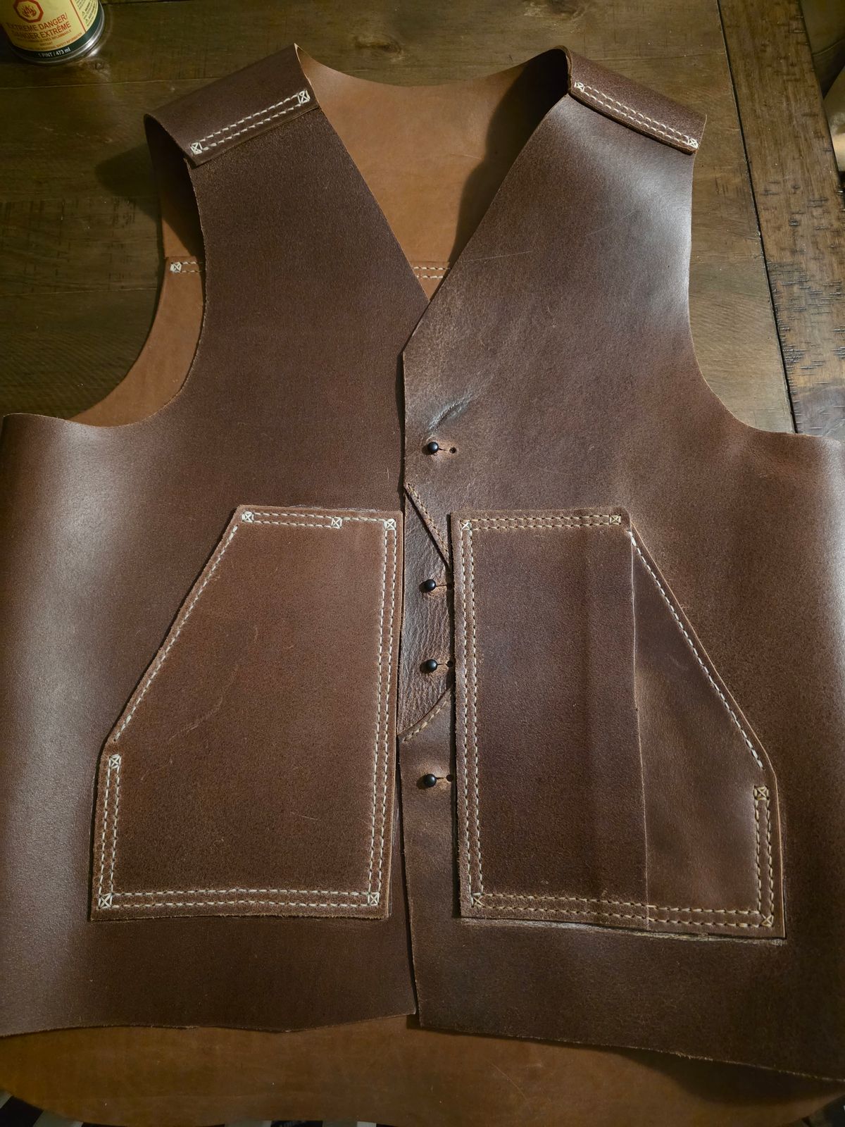 Photo by Pale_Highl1ight on September 20, 2025 of the Pale Highlight Natural Waxed Flesh Vest in Horween Natural Waxed Flesh.