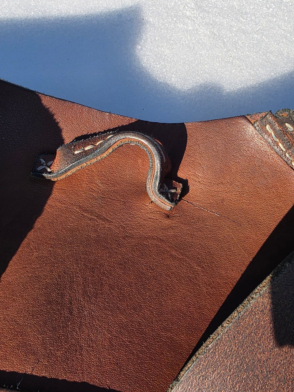 Photo by Pale_Highl1ight on February 1, 2026 of the Pale Highlight Natural Waxed Flesh Vest in Horween Natural Waxed Flesh.
