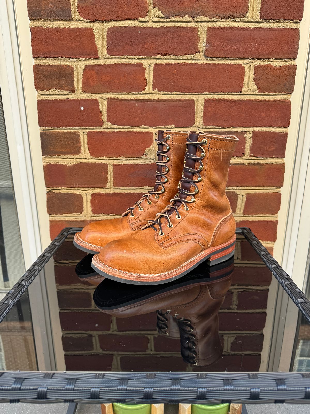 Photo by amcape on November 1, 2023 of the Nicks Officer in Horween Natural Dublin.