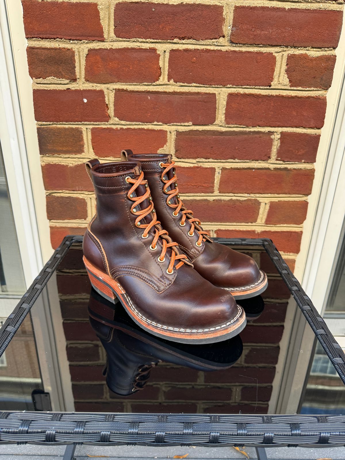 Photo by amcape on November 1, 2023 of the Nicks Robert in Horween Brown Chromexcel.
