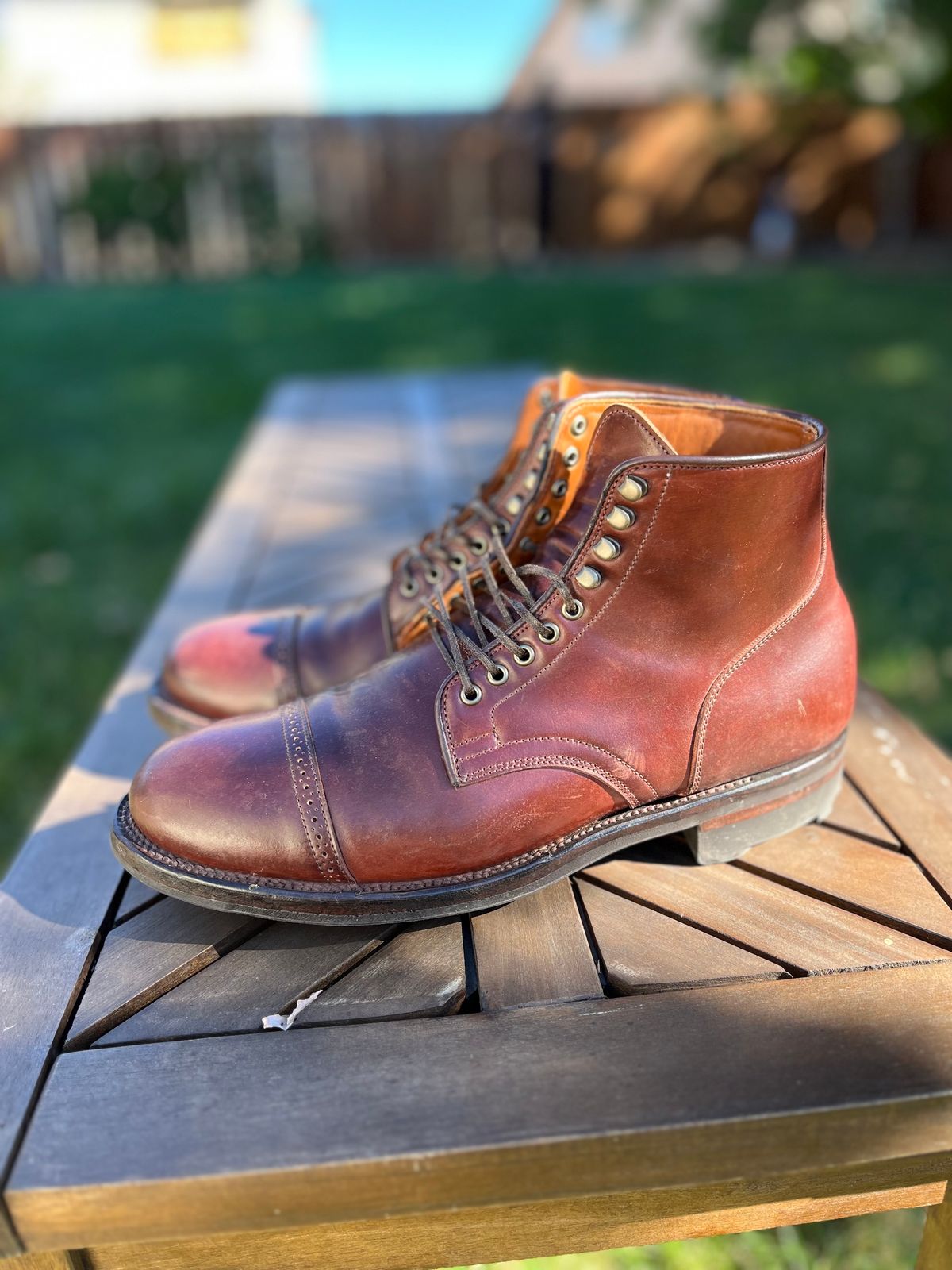 Photo by korage on November 5, 2023 of the Viberg Service Boot BCT in Horween Color 4 Shell Cordovan.