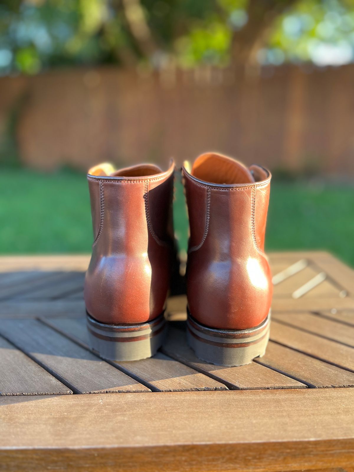 Photo by korage on October 4, 2023 of the Viberg Service Boot BCT in Horween Color 4 Shell Cordovan.