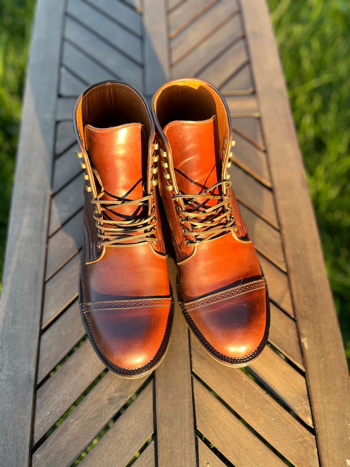 Photo by korage on October 4, 2023 of the Viberg Service Boot BCT in Horween Color 4 Shell Cordovan.
