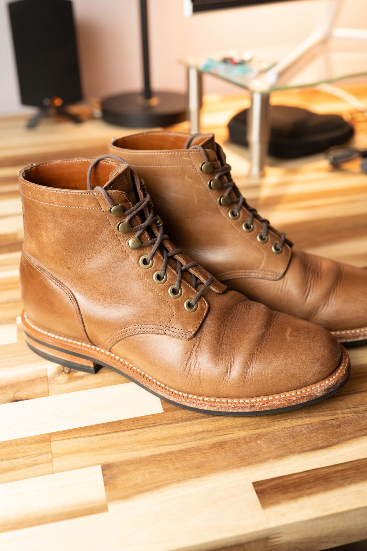 Photo by naclmaiden on December 5, 2023 of the Grant Stone Nora Boot in Horween Dune Chromexcel.