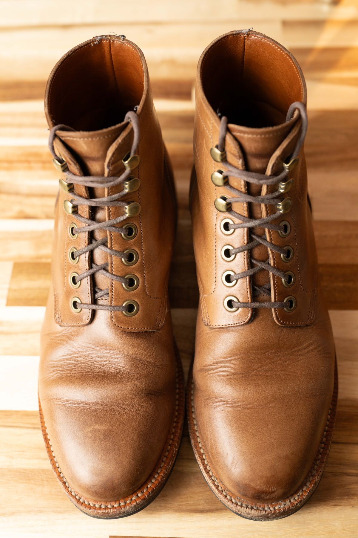 Photo by naclmaiden on December 5, 2023 of the Grant Stone Nora Boot in Horween Dune Chromexcel.
