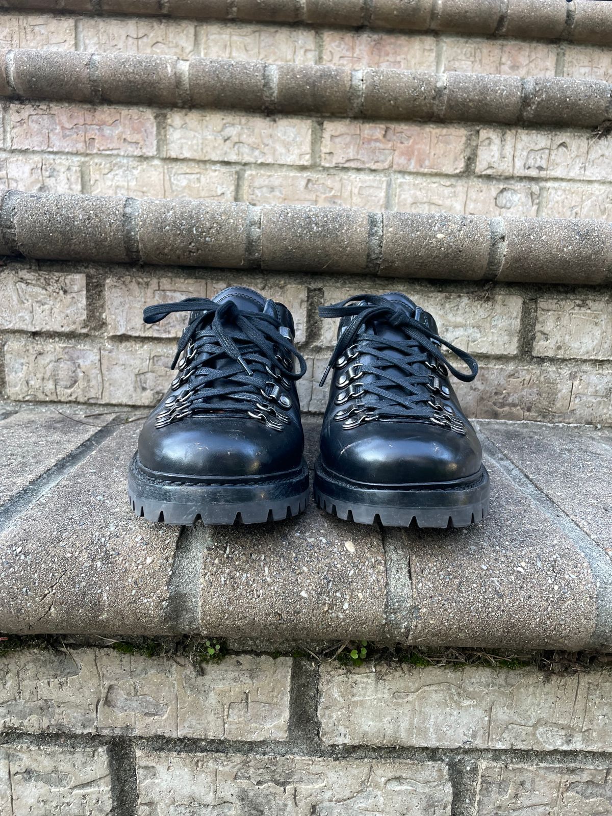 Photo by mriv98 on November 2, 2023 of the Sagara Trailmaster in Indonesian Black Teacore.