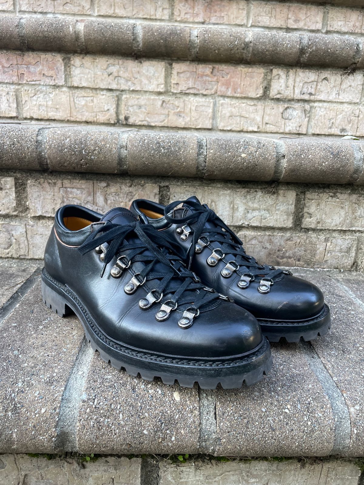 Photo by mriv98 on November 2, 2023 of the Sagara Trailmaster in Indonesian Black Teacore.