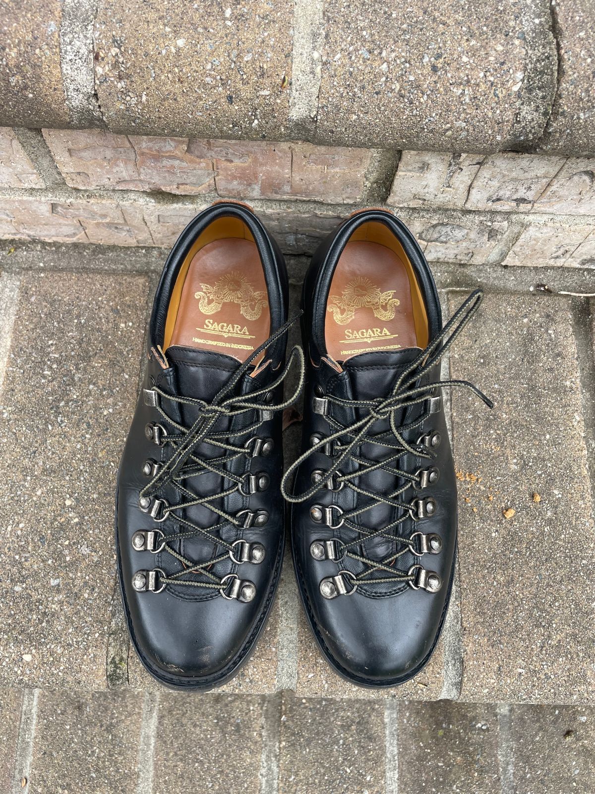 Photo by mriv98 on April 4, 2024 of the Sagara Trailmaster in Indonesian Black Teacore.