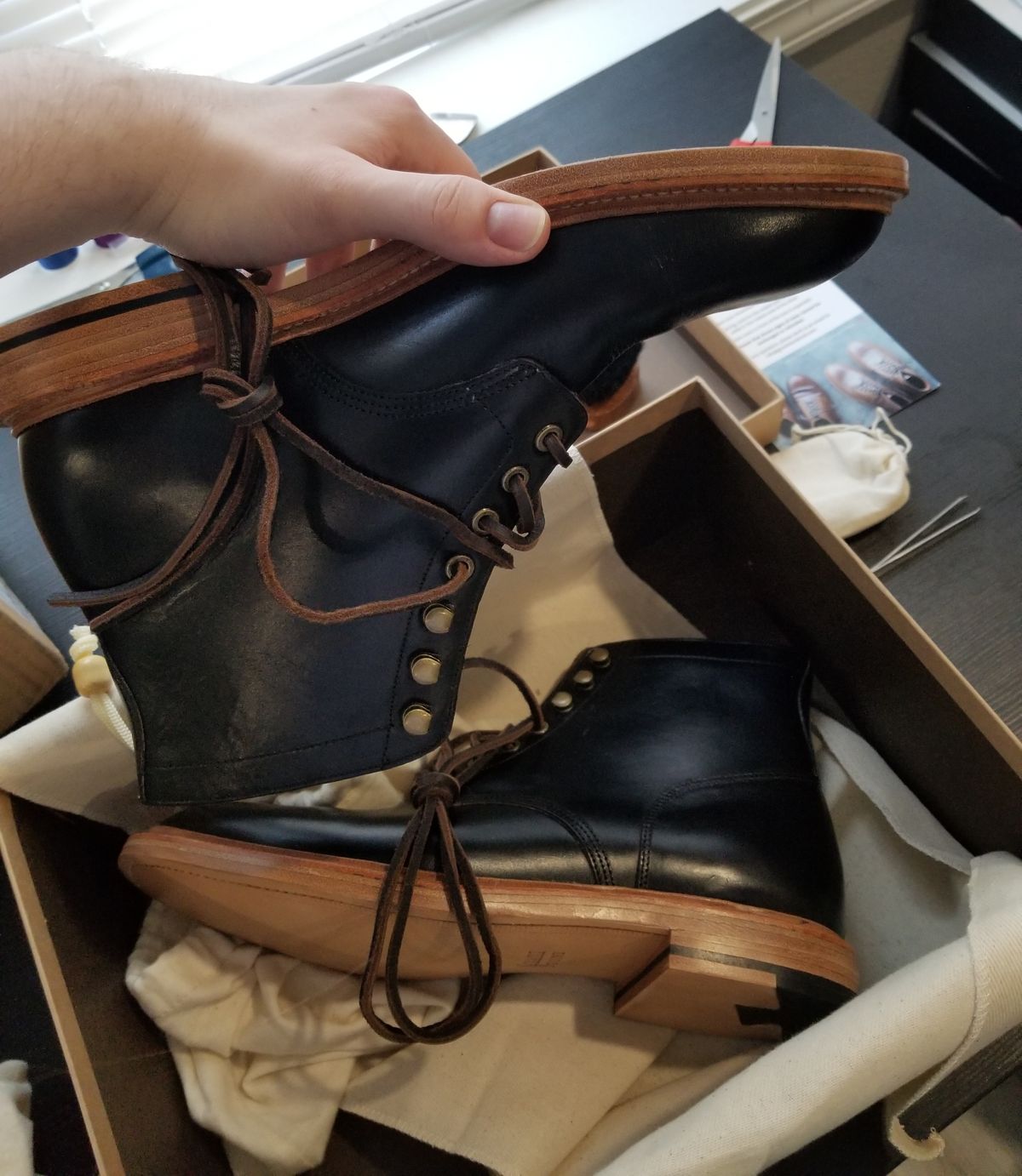 Photo by InfernalJusticator on April 29, 2024 of the Grant Stone Diesel Boot in Horween Black Chromexcel.